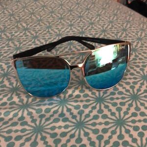 Quay sunglasses
